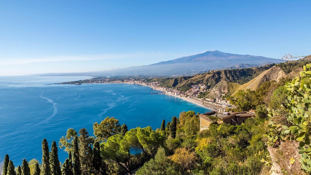 The Dream - Seafront Loft Apartment Giardini Naxos Luaran gambar